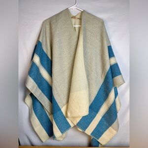 Chic Striped Blue and Cream Wrap